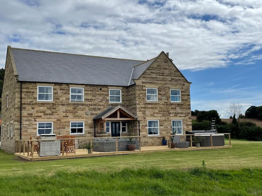Foxhall Farm * Thirsk